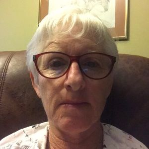 Meet your Posher, Deborah